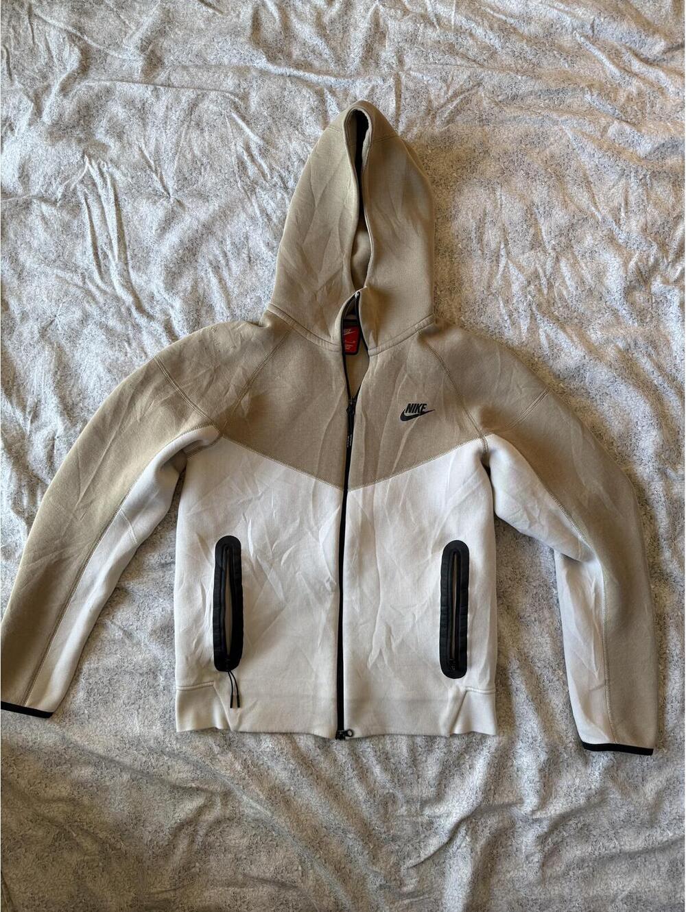 Nike Two-Tone Hooded Zip-Up Sweatshirt